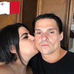 Meet your Posher, Mark